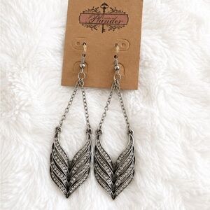 New Silver Tone Rhinestone Leaf Drop Earrings Dangle Statement Jewelry